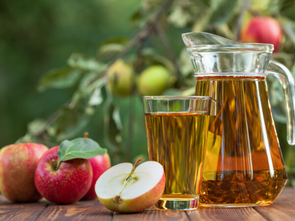 リンゴ果汁の価格高騰対策に。高甘味度甘味料の活用で“完熟りんご”らしい飲みごたえを実現 | 甘味料開発・選定ナビ